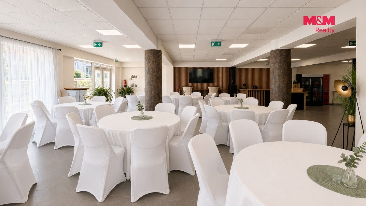 Obchodní prostory · 210 m² · Březinova, Louny - 3