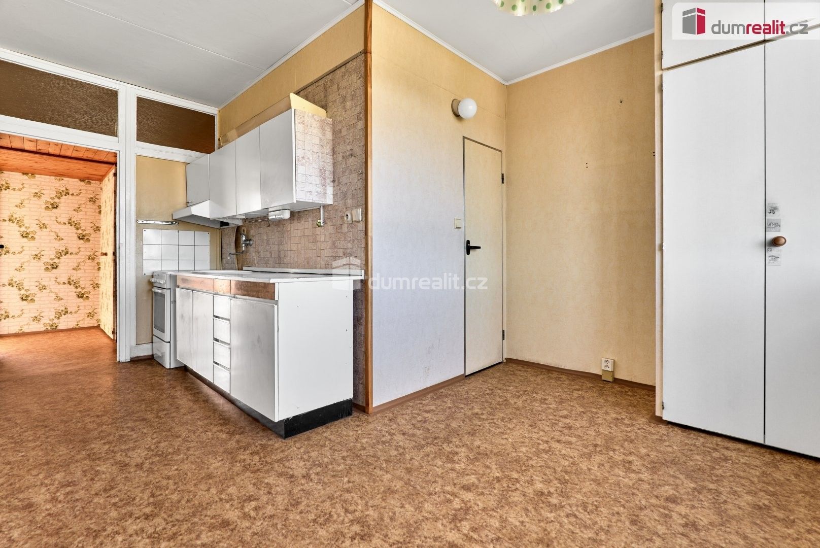 Byt 2+1 · 65 m² · Klínovecká, Karlovy Vary - 3