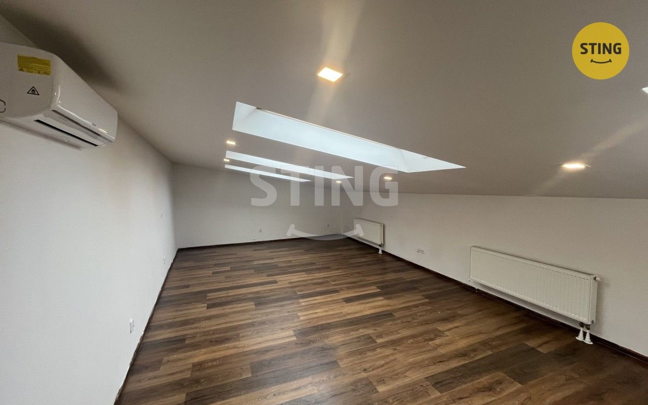 Pronájem byt 1+kk - Hviezdoslavova, Opava, 47 m² - 5