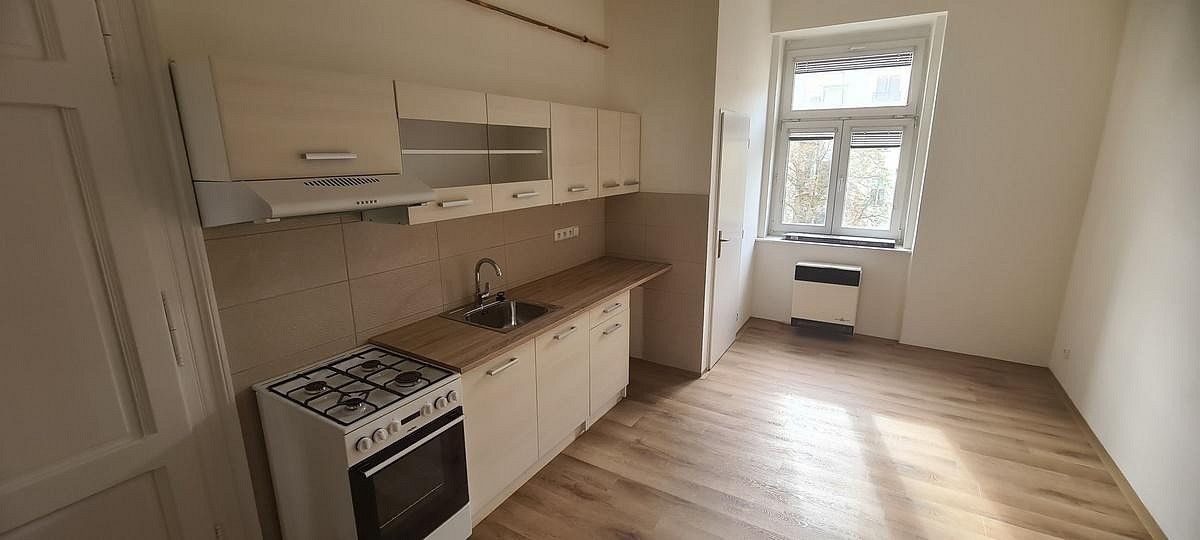 2+1, Moskevská, Praha 10 - Vršovice, 63 m² - 2