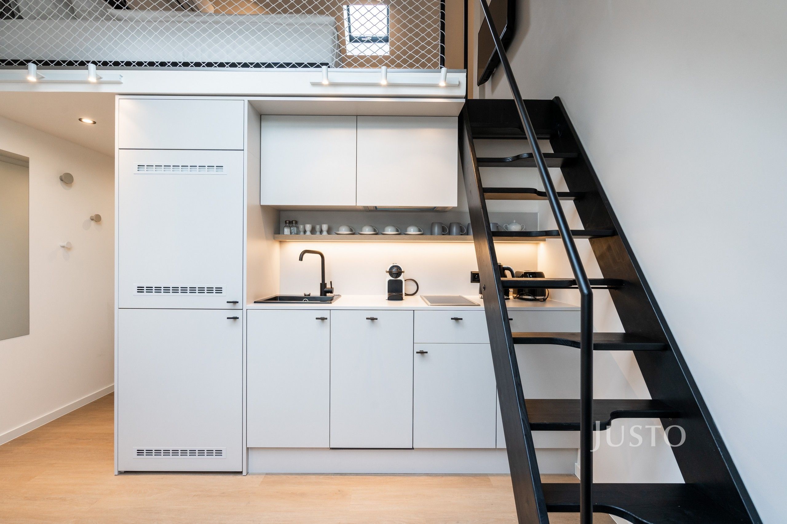 1+kk, Prvního pluku 211, Praha Karlín, 28 m² - 2