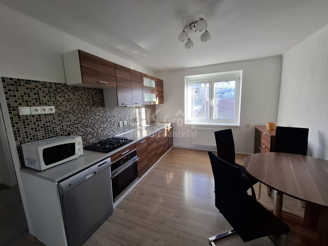 Pronájem byt 2+1 - Brožovského, Slaný, 53 m²