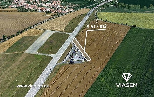Zemědělský pozemek, 2 758 m²
