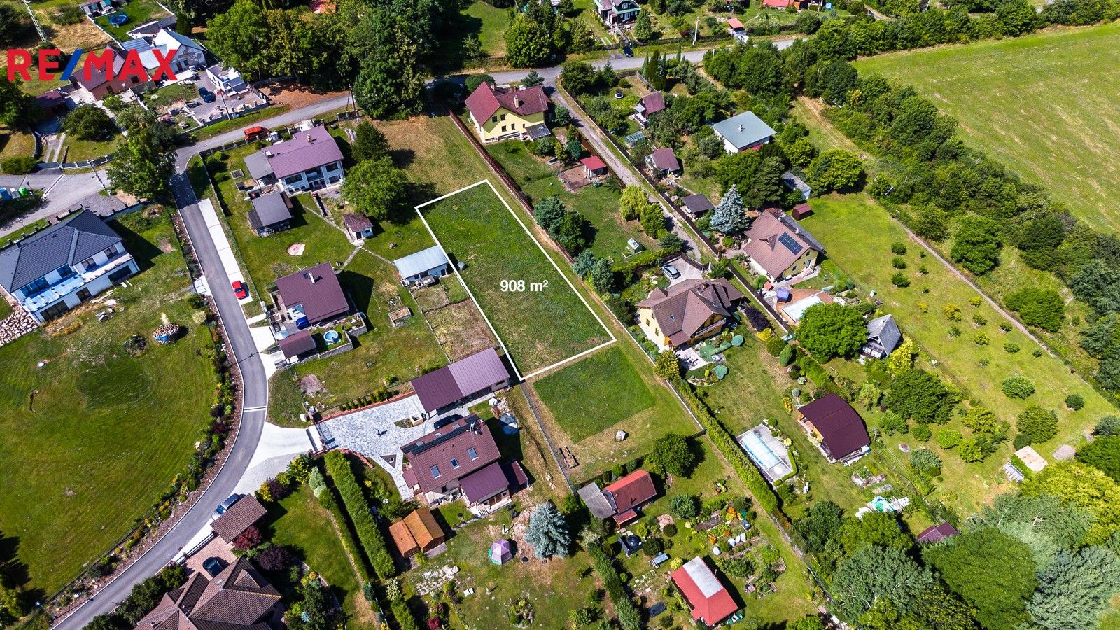 Pozemky pro bydlení, Jince, 908 m²