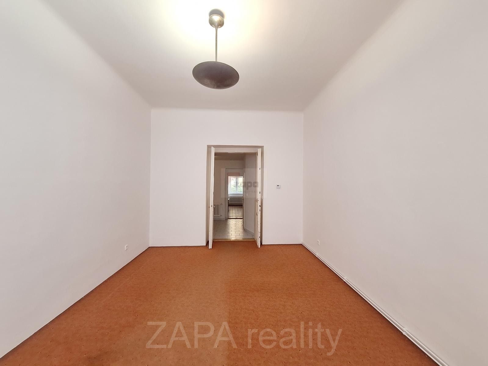 Byt 1+1 · 49 m² · Na Celné, Praha - 3
