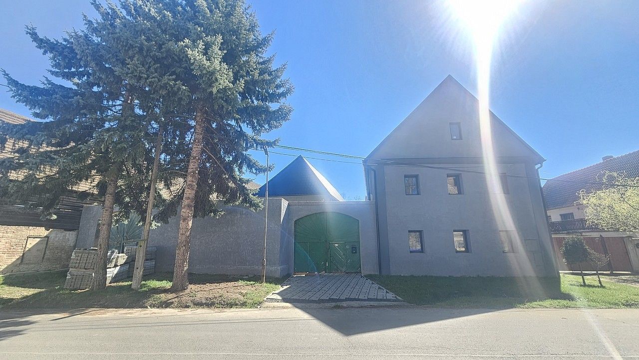 Rodinné domy, Vrutice - Svařenice, okres Litoměřice, Ústecký kraj, 506 m² - 2