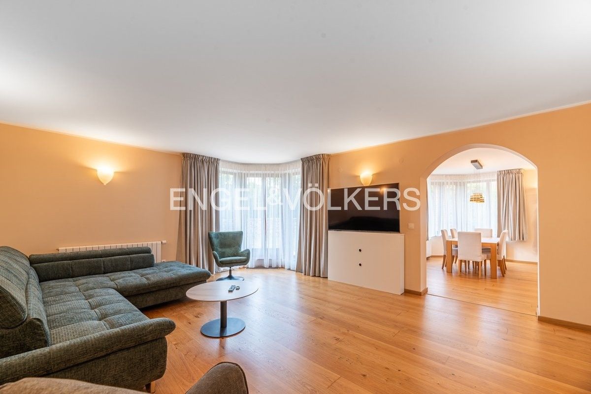 Rodinný dům · 288 m² · U lip 651, Praha Lipence - 4