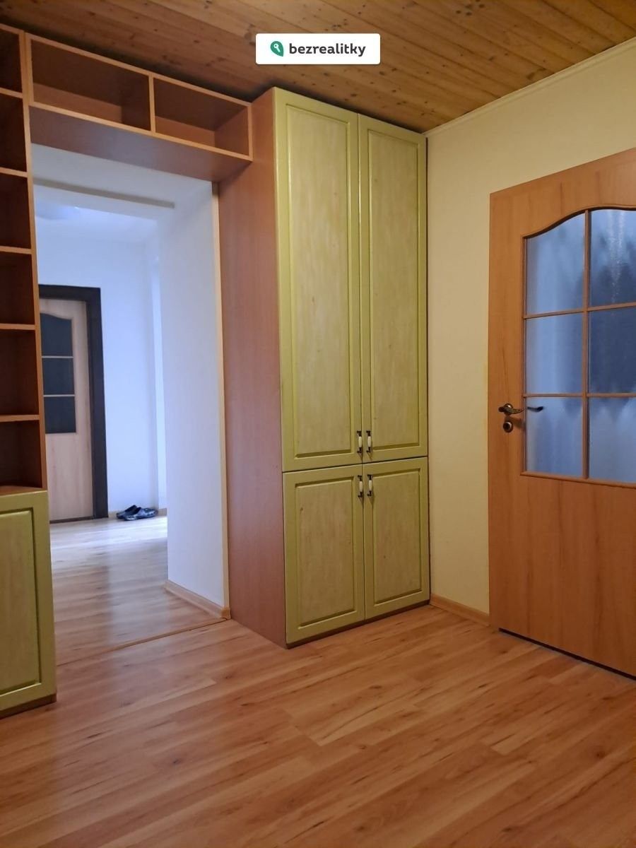 Prodej rodinný dům - Revoluční 107, Šestajovice, 412 m² - 5