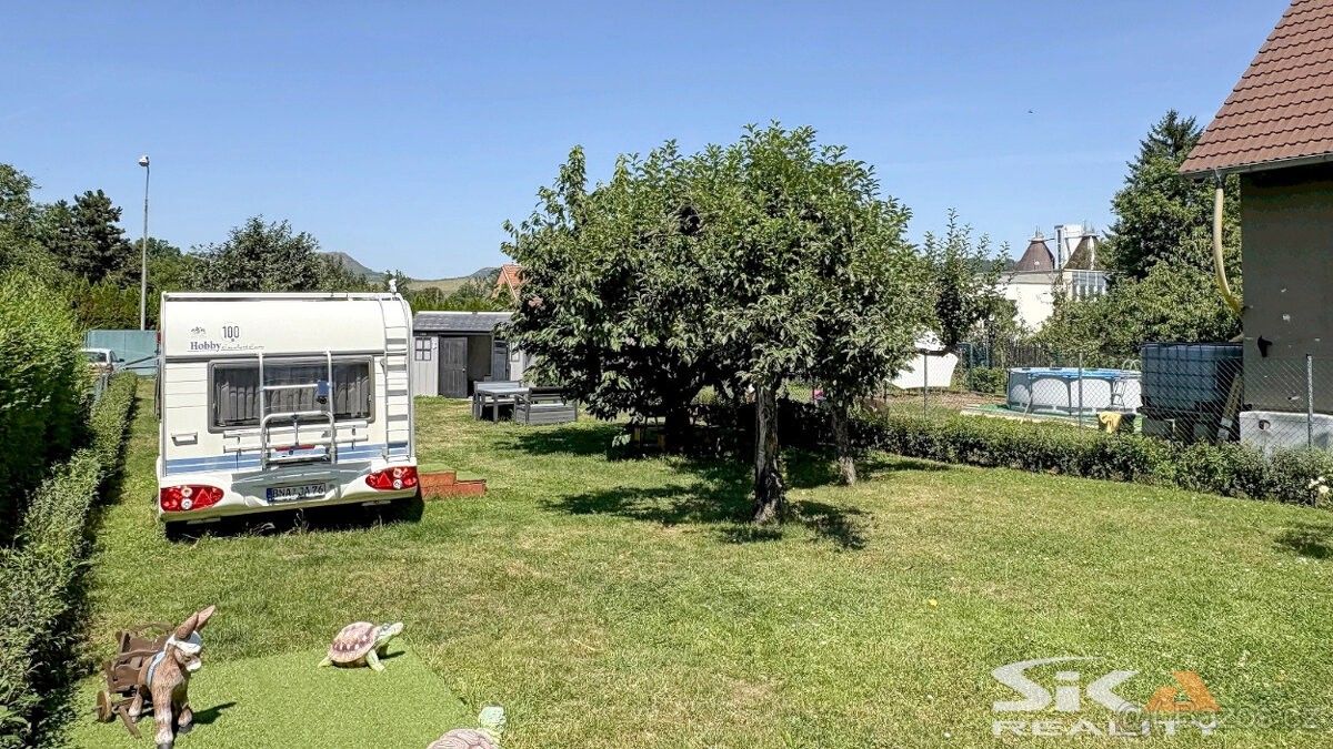 Chata · Louny, 440 01 - 4
