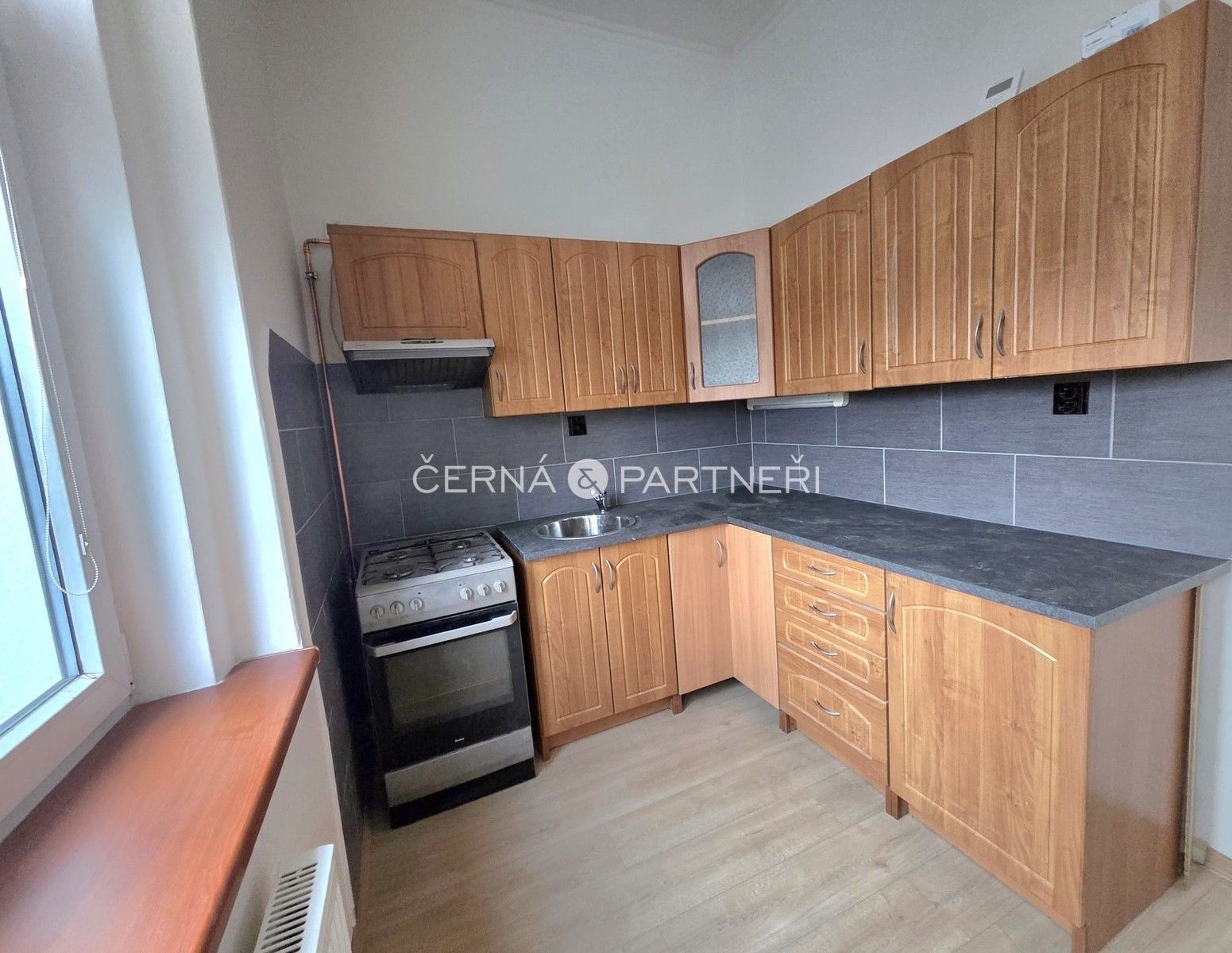 Pronájem byt 1+1 - Valentinská, Novosedlice, 49 m²