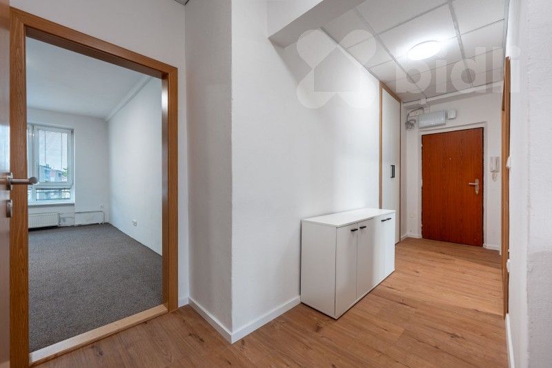 Pronájem byt 2+1 - Haškova 1236, Hradec Králové Pražské Předměstí, 56 m² - 5