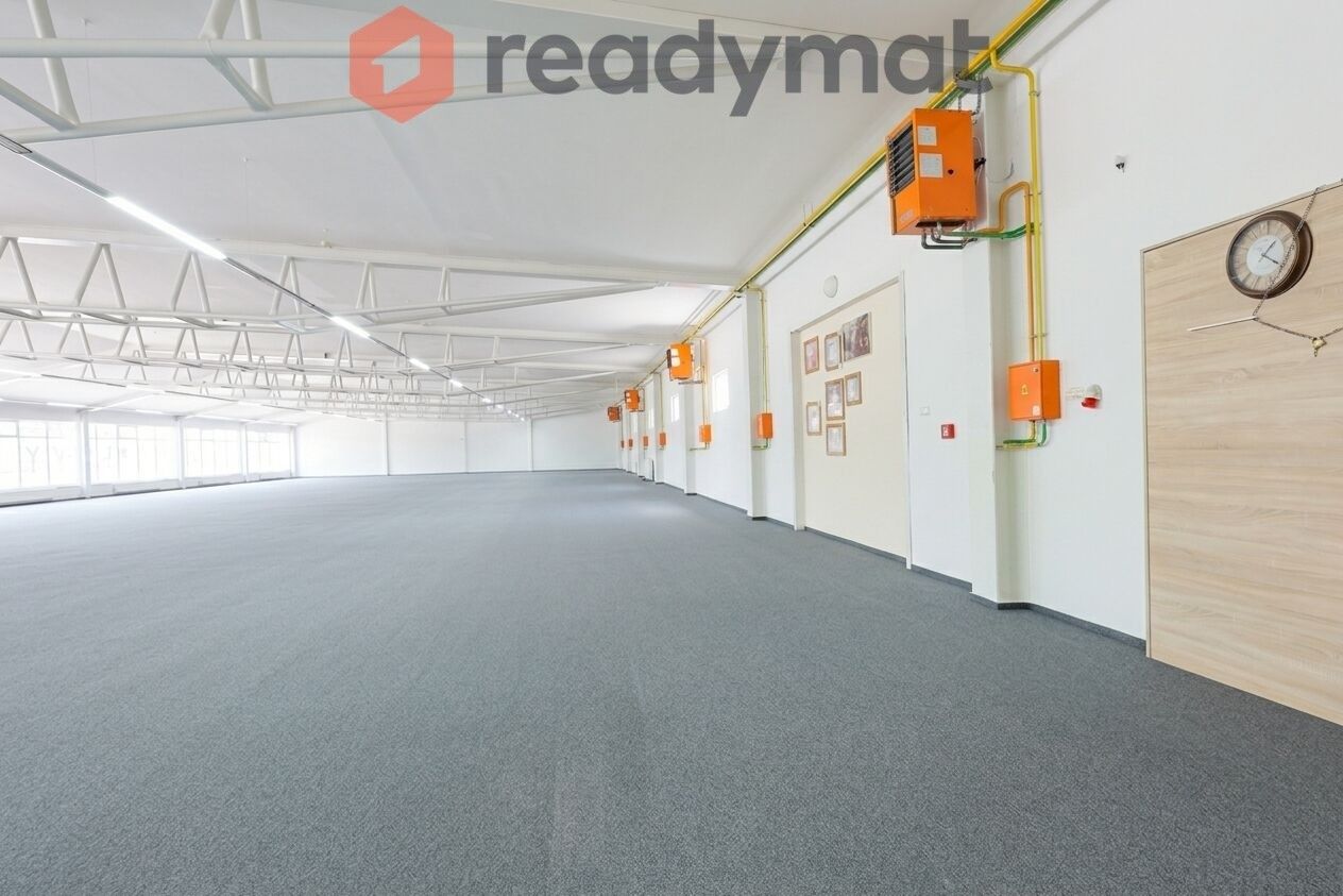 Obchodní prostory, Bzenec, 1 500 m² - 2