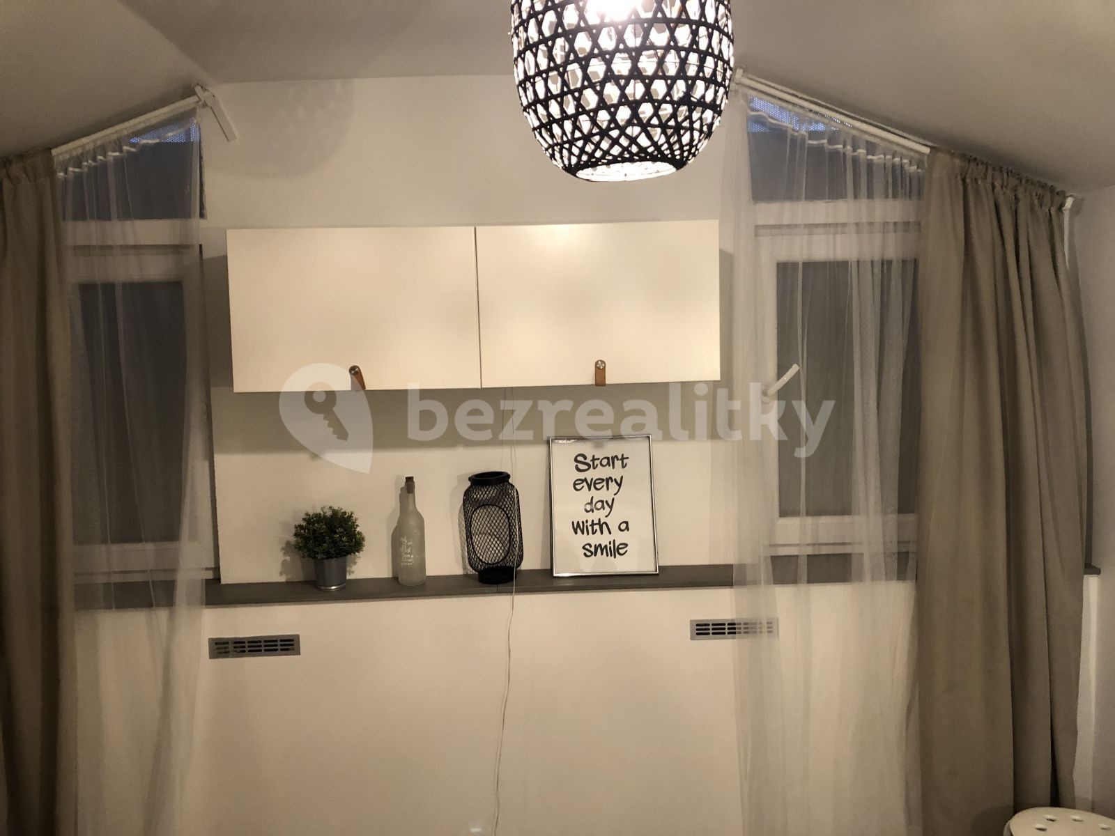 1+kk, Umělecká, Praha - Holešovice, 16 m² - 2