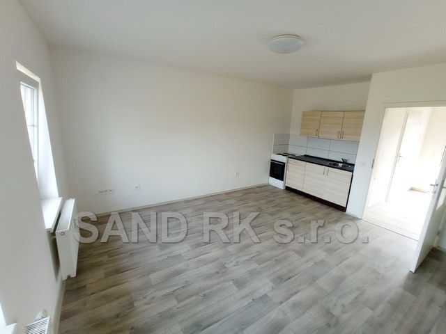 Pronájem byt 1+kk - Blížejov, 32 m²