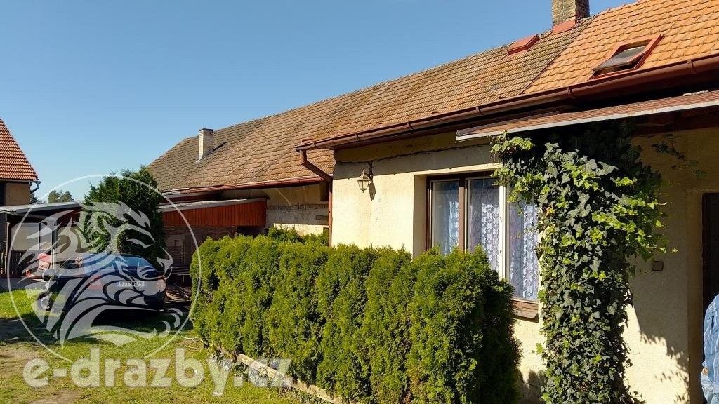 Prodej rodinný dům - Koberovice, 198 m²