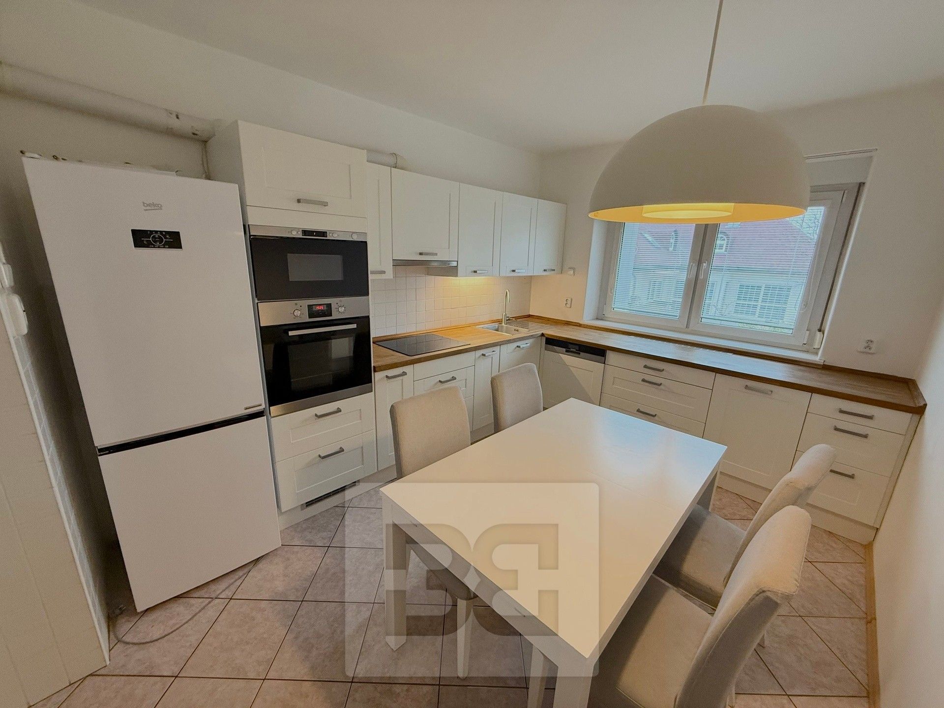 Byty, Frimlova 134, Praha, 196 m²