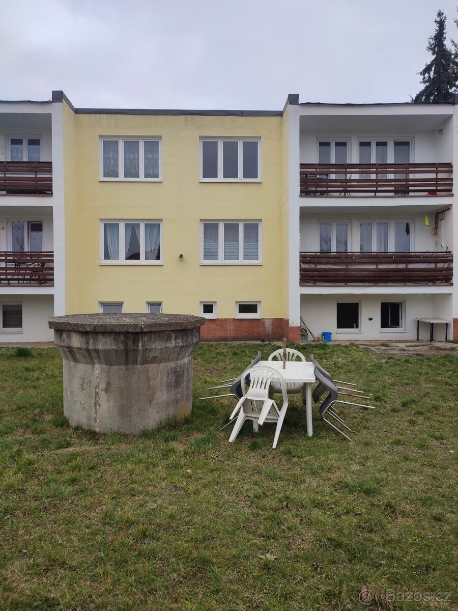 Byt · Středokluky, 252 68 - 3