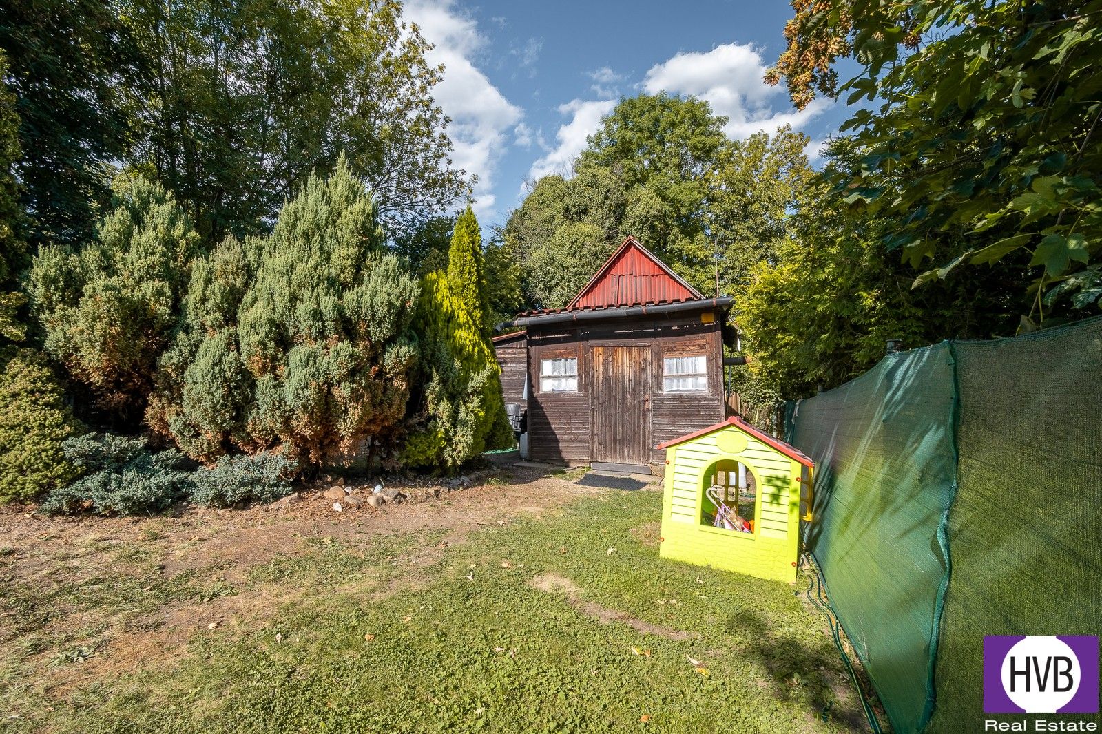 Zahrada · 318 m² · Praskolesy - 3