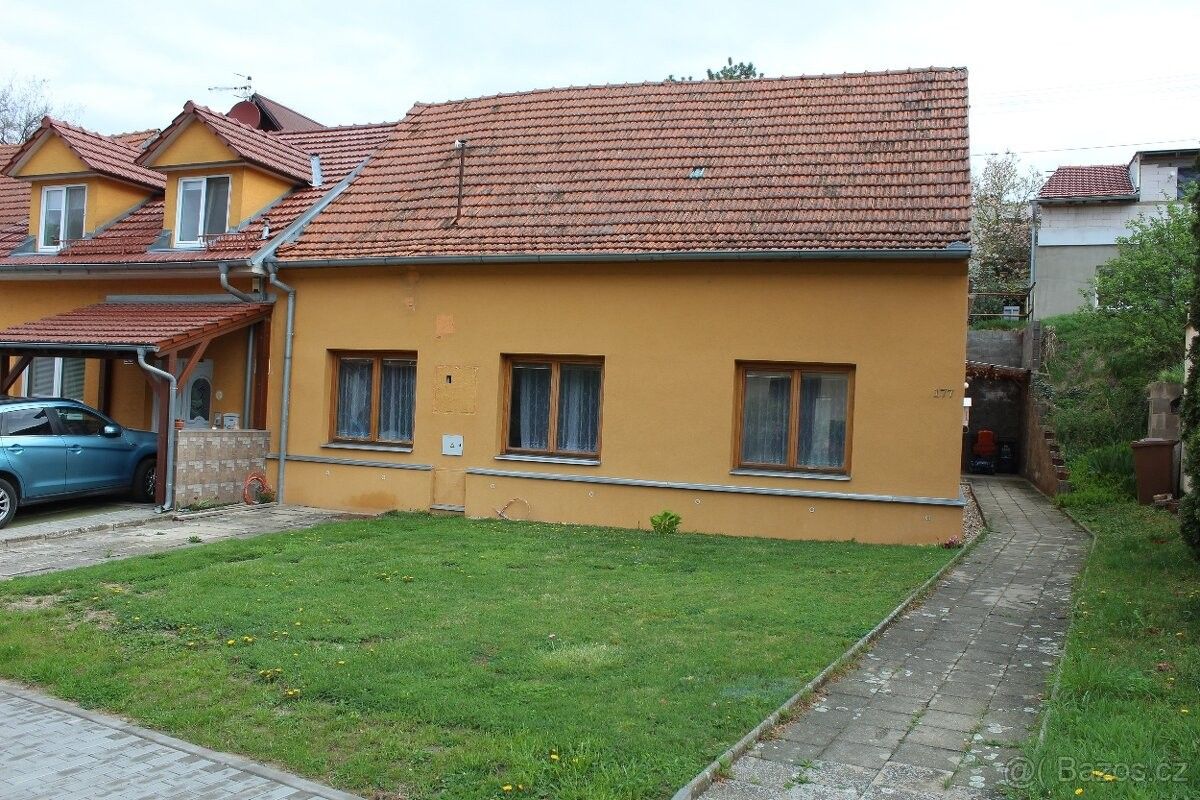 Prodej dům - Blučina, 664 56
