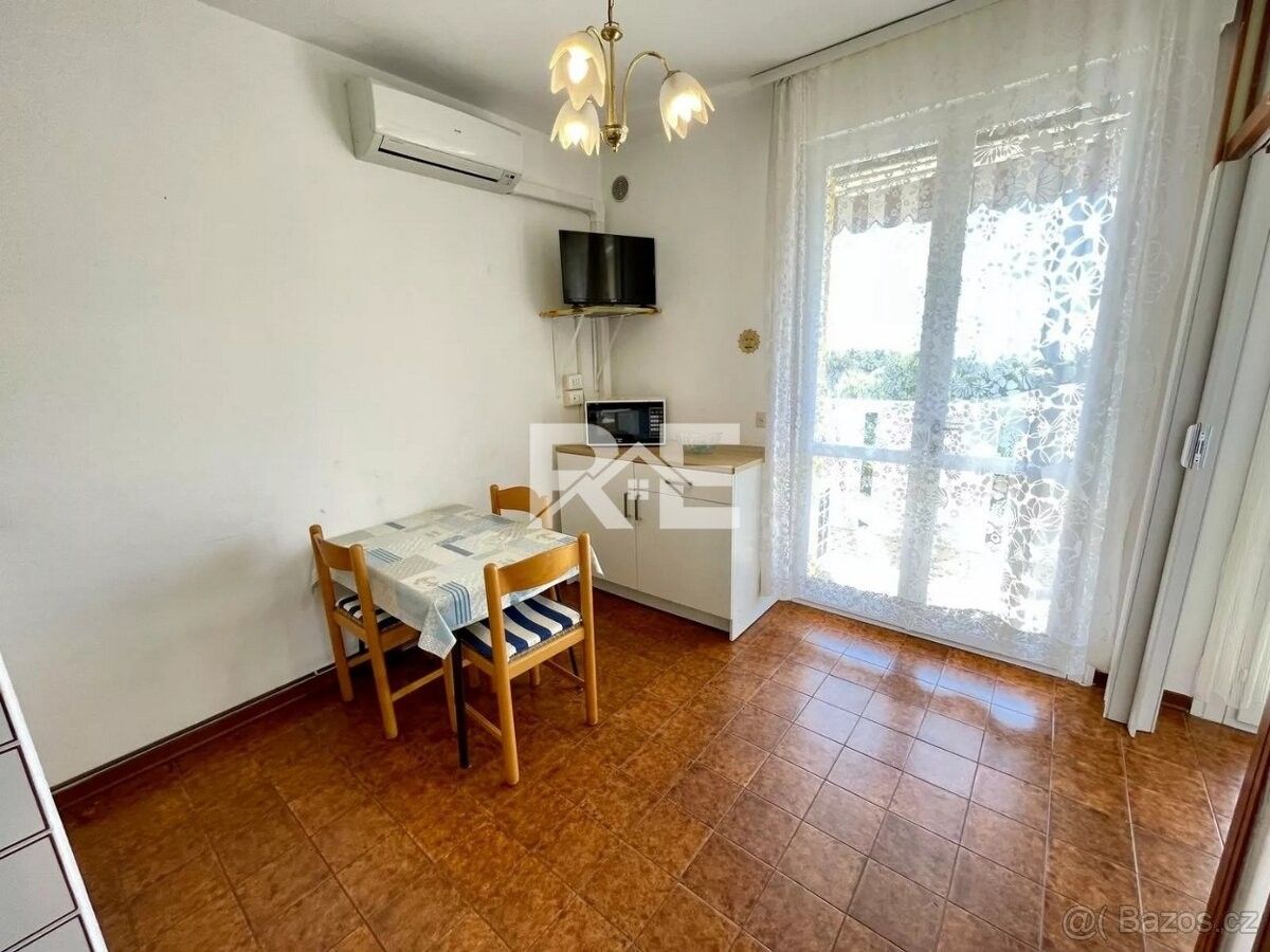 Prodej byt - 987 66, Zahraničí - 5