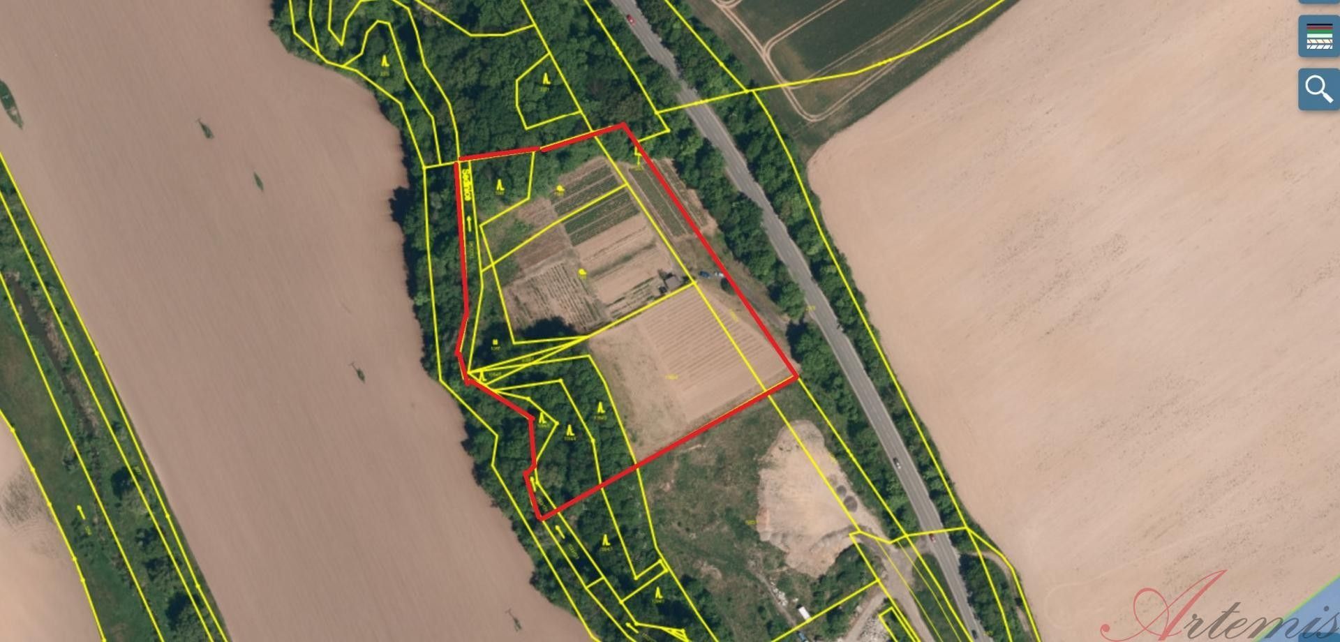 Zahrady, Sedlnice, 14 246 m² - 2