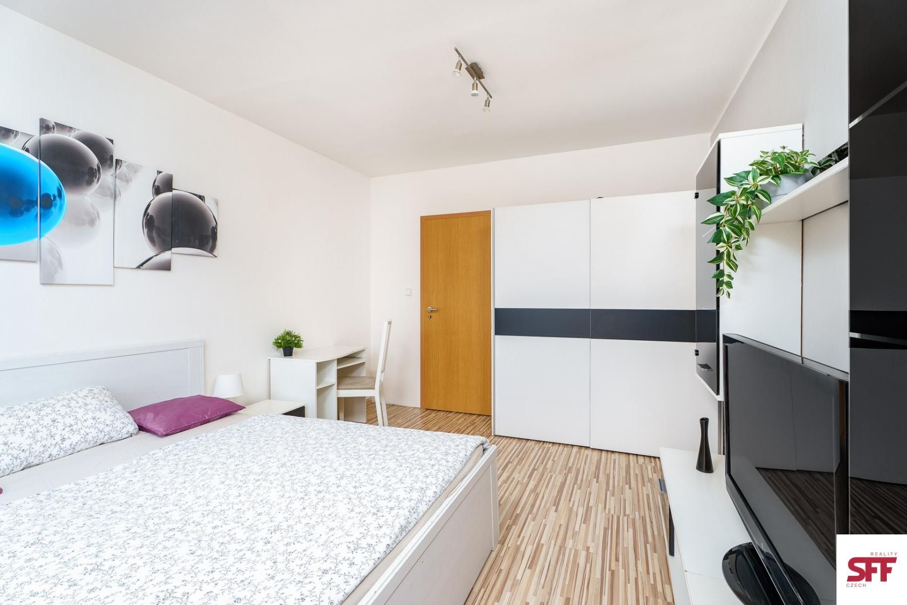 Pronájem byt - Sokolovská, Praha, 15 m²