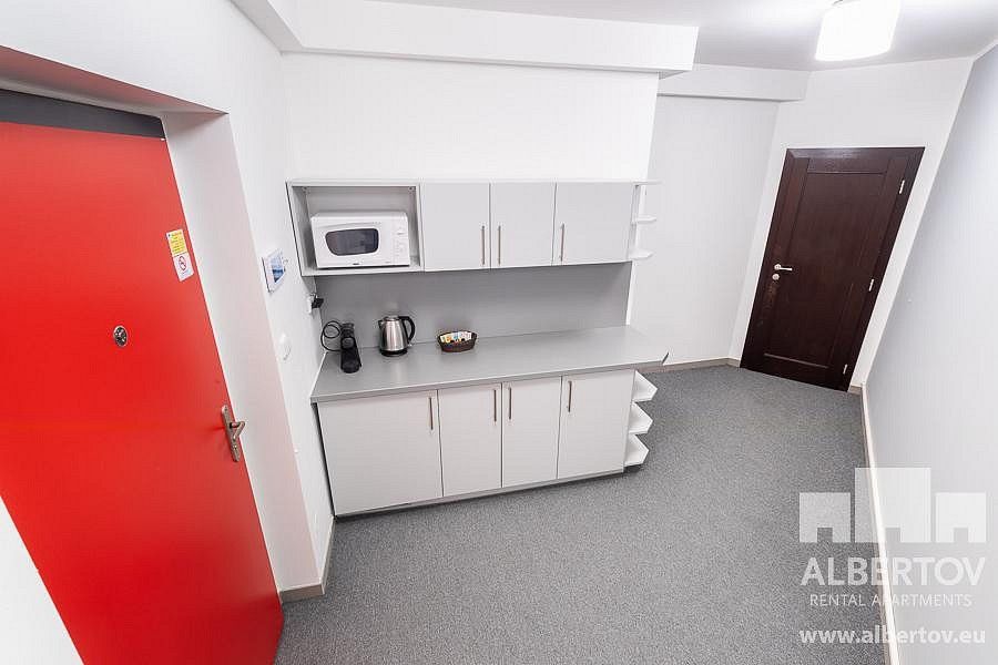Kancelář · 35 m² · Praha - Nové Město, okres Praha 2, Hlavní město Praha - 4