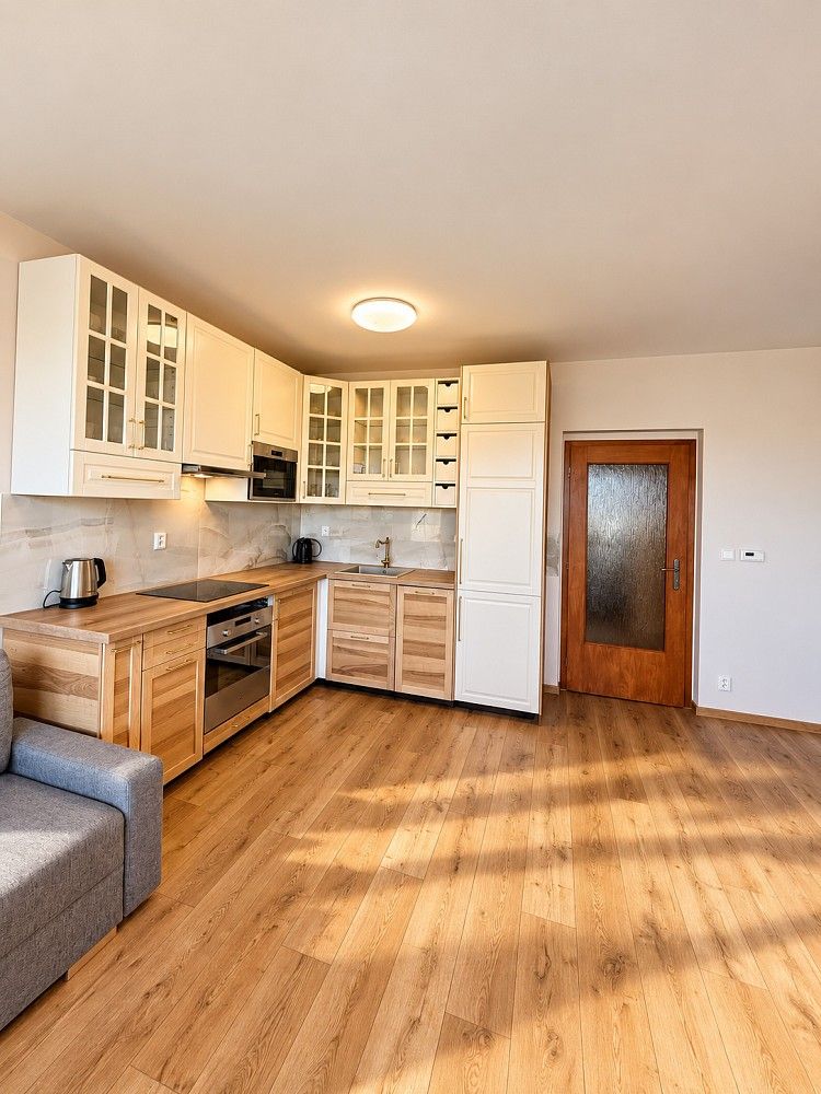 Byt 3+kk · 64 m² · Jesenice, okres Praha-západ, Středočeský kraj - 3