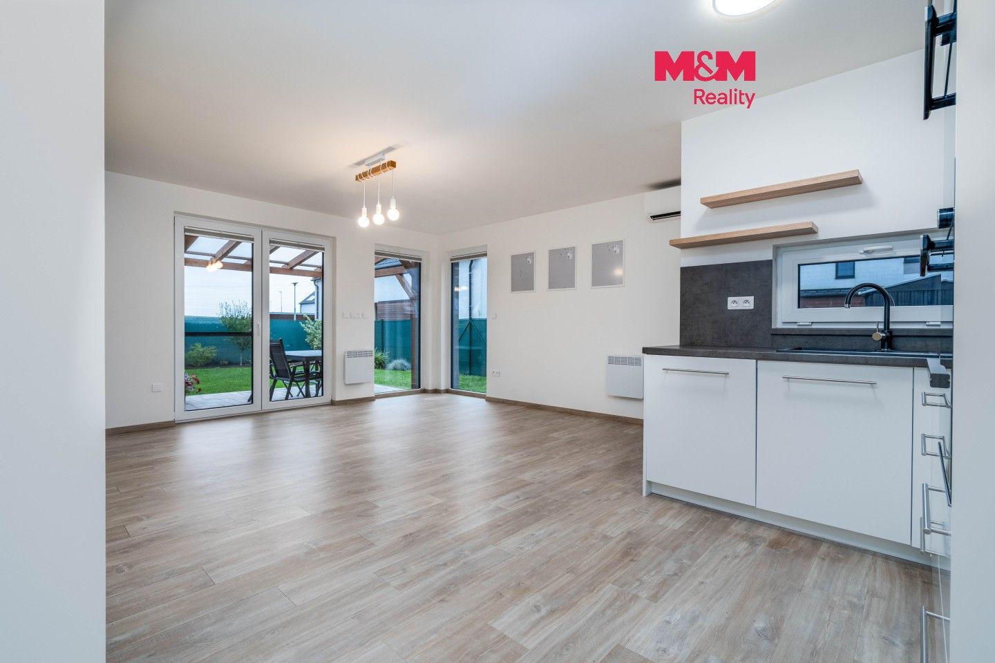 Rodinné domy, Rodov, Smiřice, 81 m² - 1