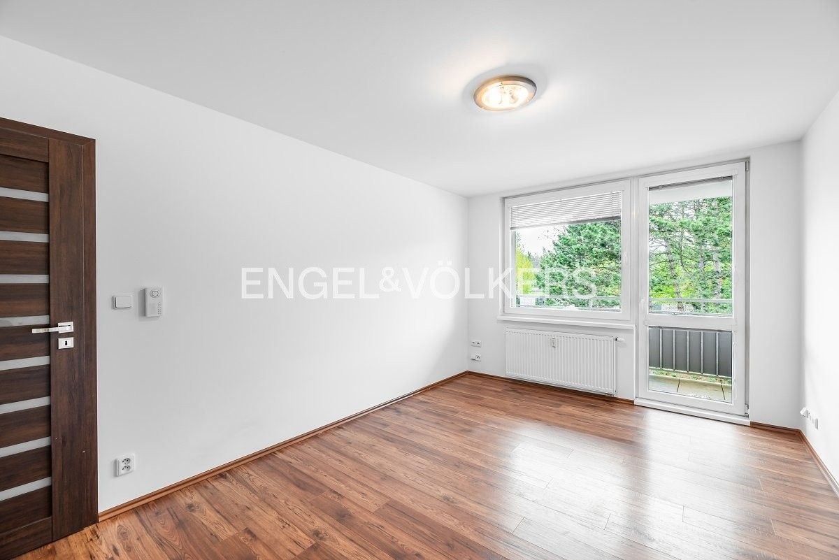 2+kk, K sádkám, Praha, 40 m²