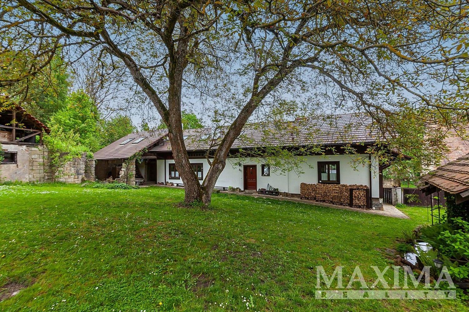 Rodinný dům, 196 m²