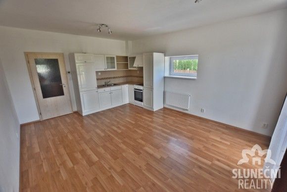 Byty, Uherské Hradiště, 686 06