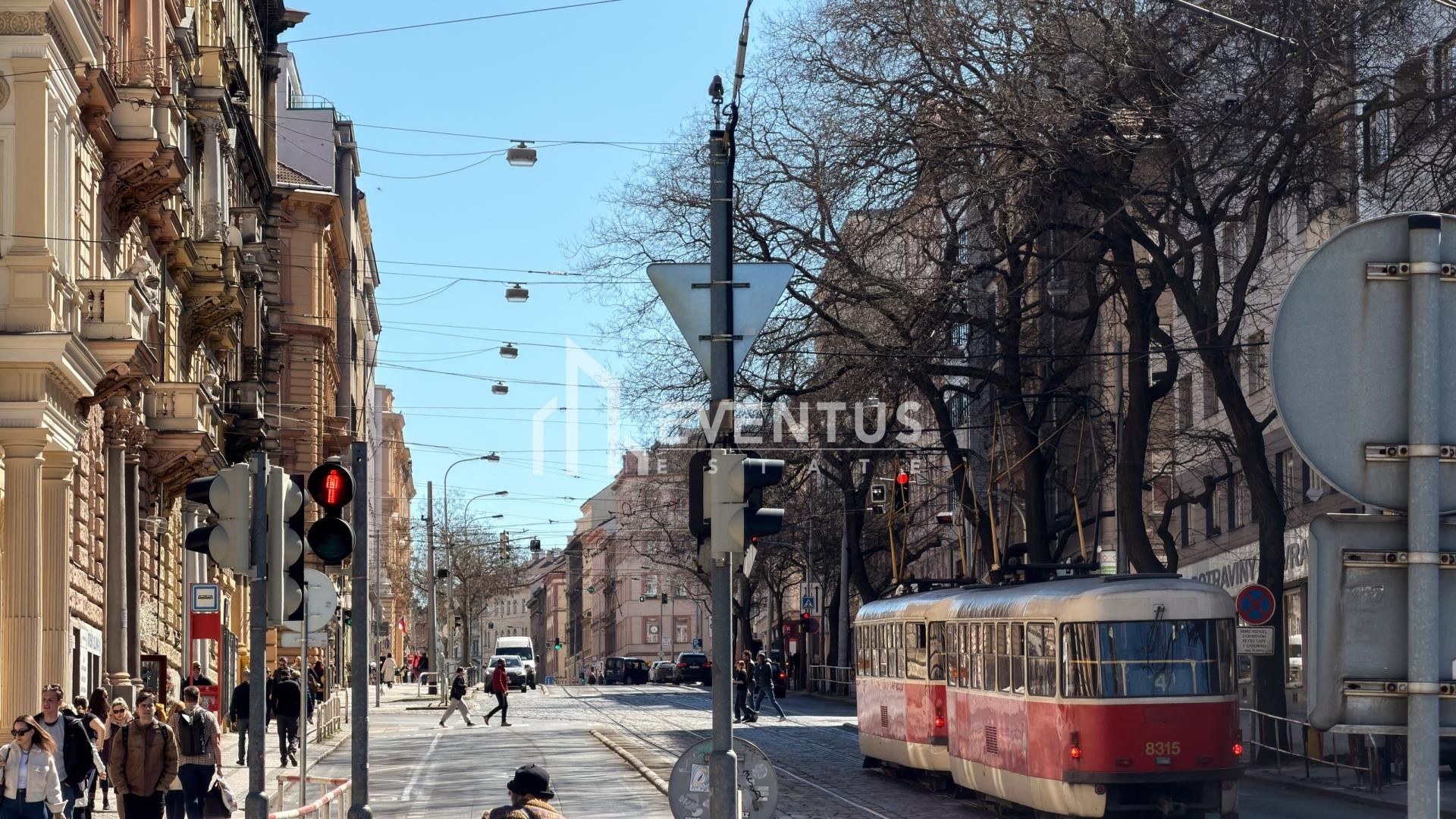 Činžovní domy, Korunní, Praha, 1 520 m² - 2