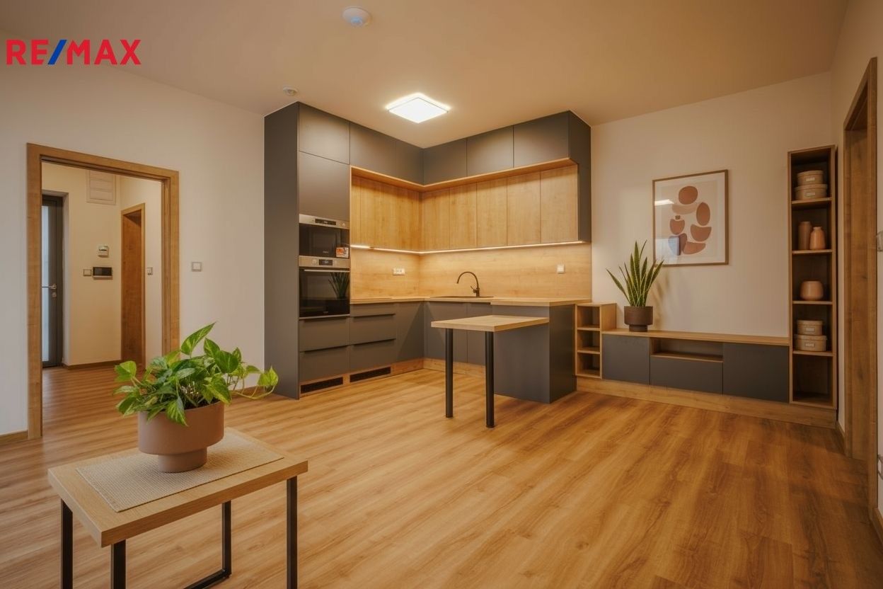 2+kk, Thomayerova, Ostrava, 50 m²