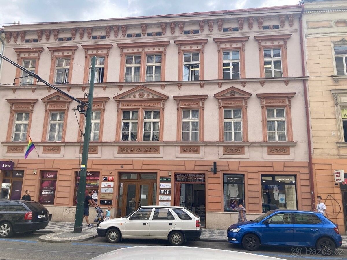 Rodinné domy, Praha, 180 00