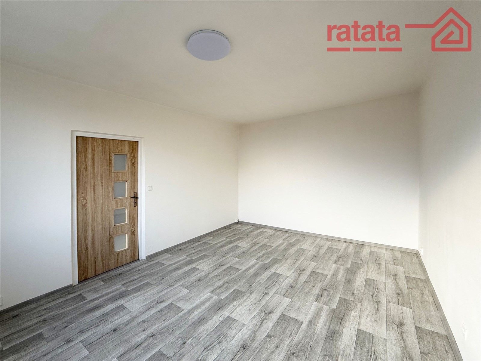 Pronájem byt 1+1 - 17. listopadu, Chomutov, 35 m²