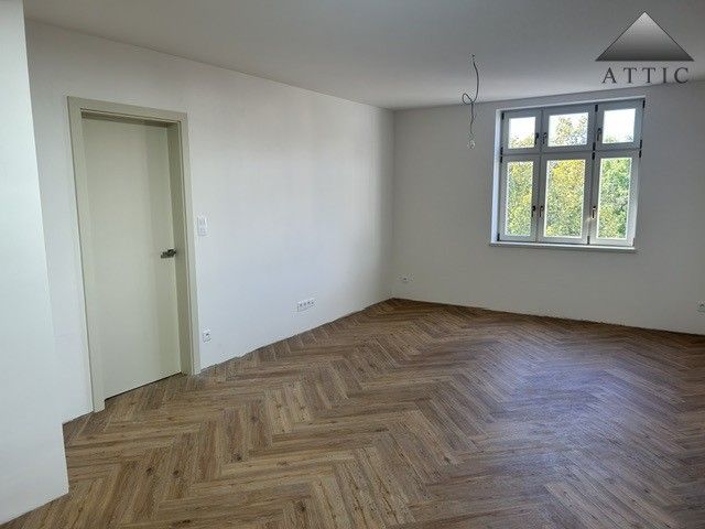 3+kk, Čajkovského, Praha, 68 m² - 2