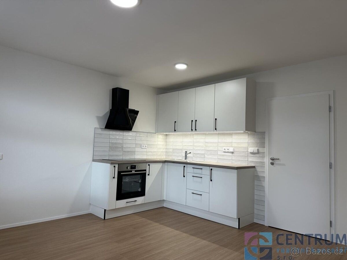 Pronájem byt - Jablonec nad Nisou, 466 01