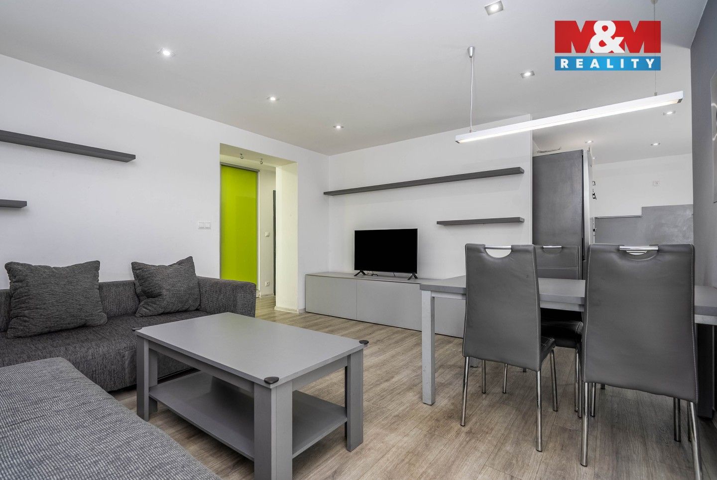 Prodej rodinný dům - Průběžná, Hostomice, 187 m²