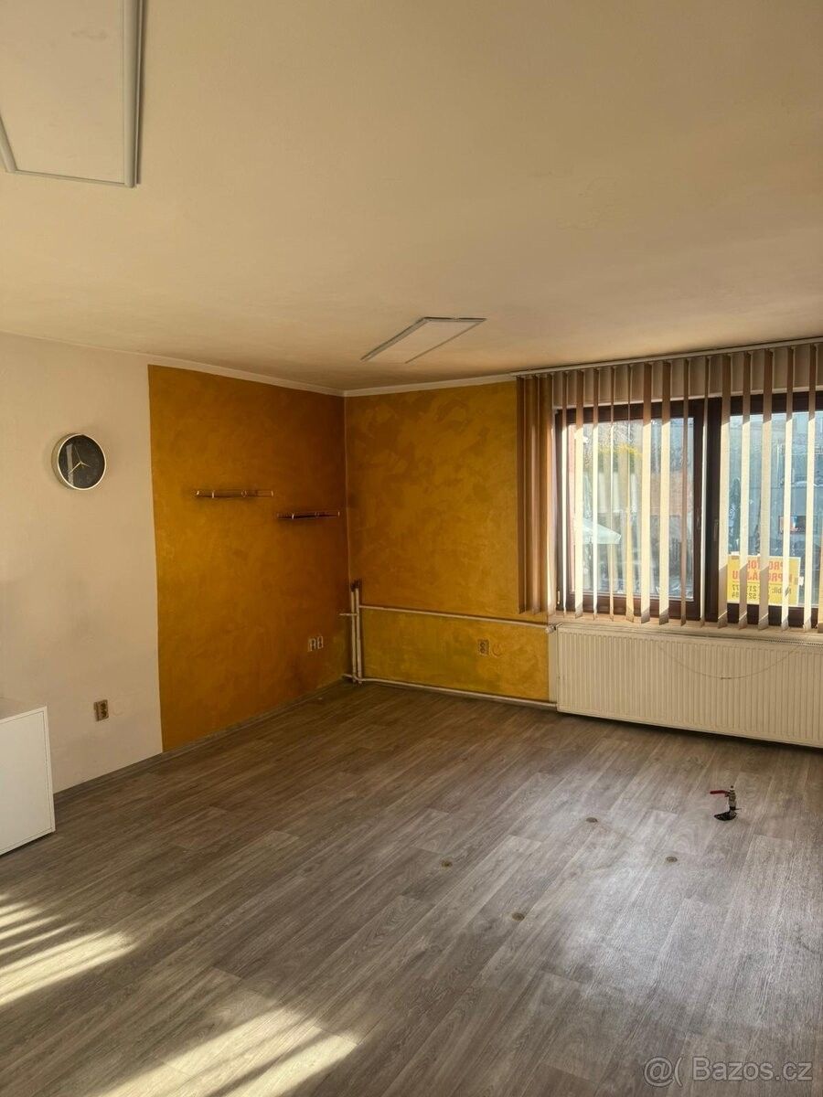 Pronájem obchodní prostory - Rožnov pod Radhoštěm, 756 61