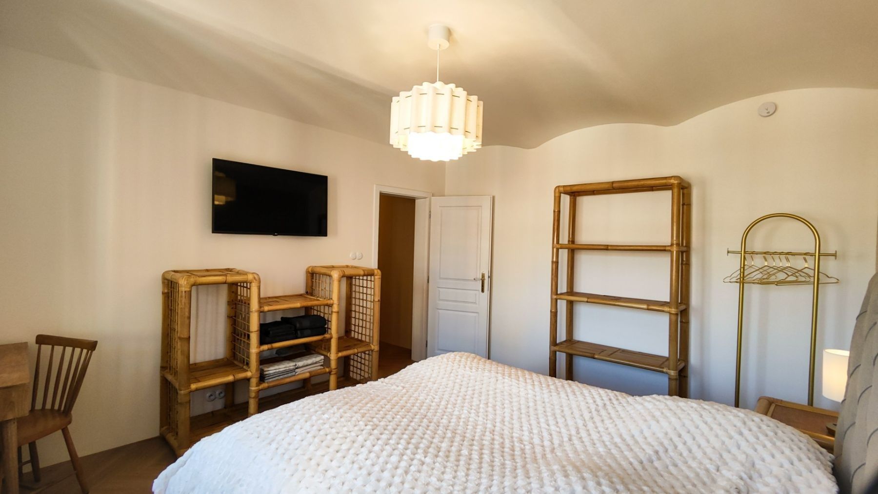 2+kk, Jeruzalémská, Praha - Nové Město, 143 m² - 2