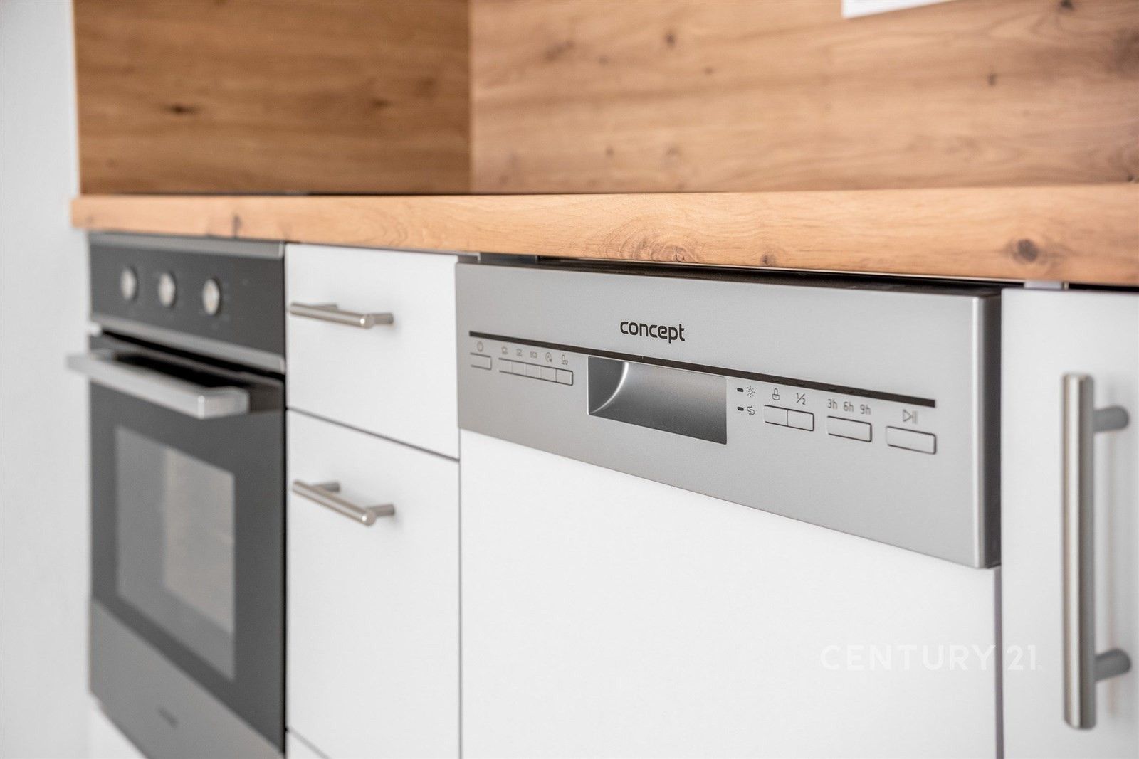 Pronájem byt 2+kk - Sezimova, Praha Nusle, 54 m² - 5