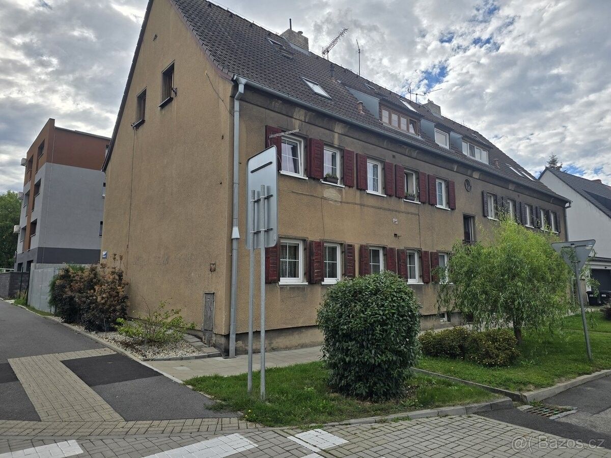 Byty, Kladno, 272 01