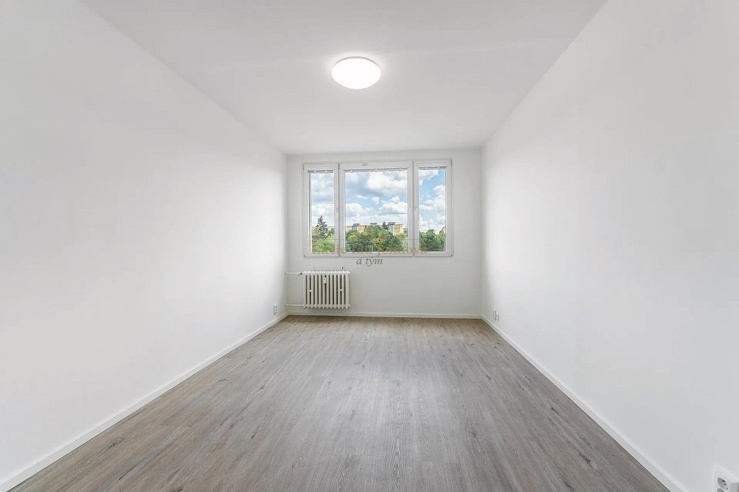 Byt 2+kk · 46 m² · Smikova, Praha 9 - Černý Most - 4