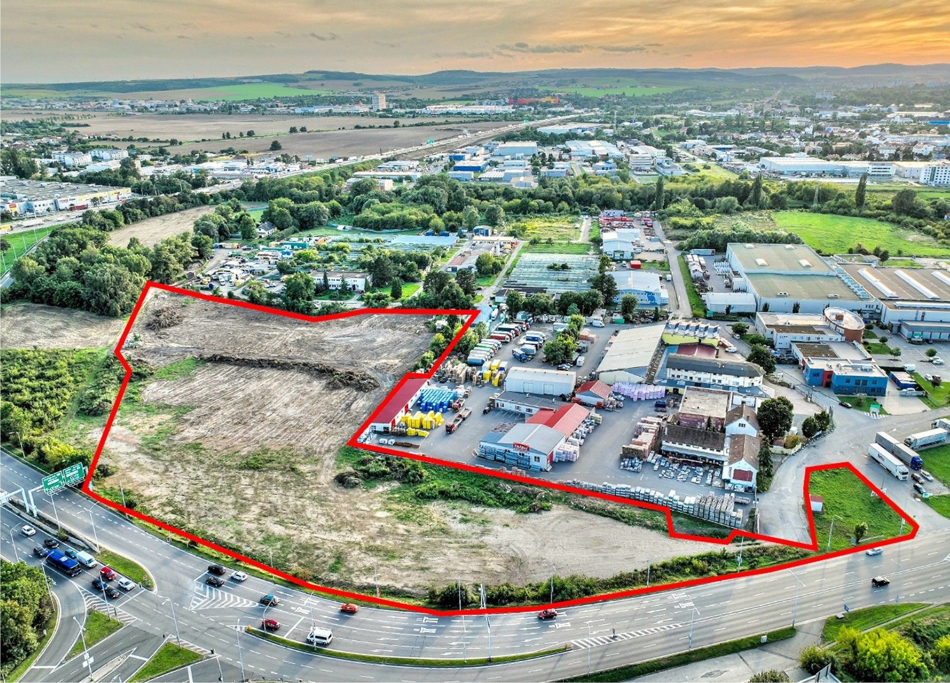 Komerční pozemky, Hněvkovského, Brno