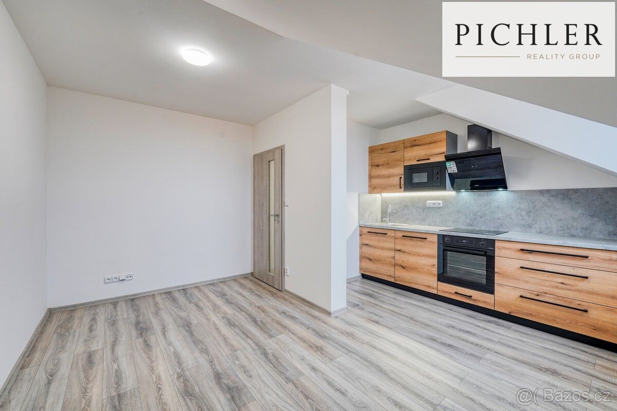 Byty, Chotěšov, 332 14