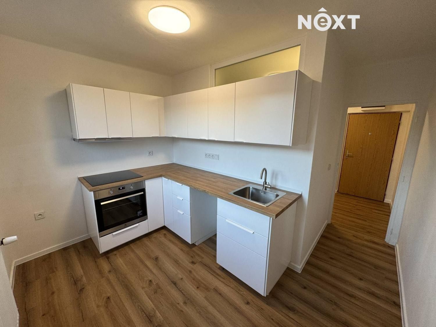 2+1, Hluboká nad Vltavou, 51 m²