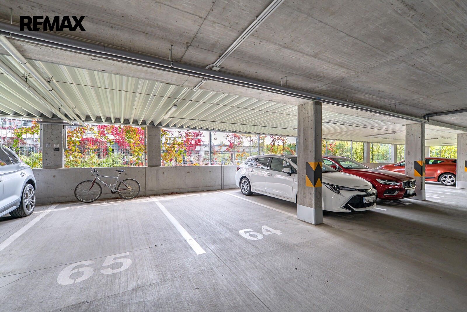 Prodej byt 2+kk - Sedlářova 1163, Praha Kbely, 56 m² - 5
