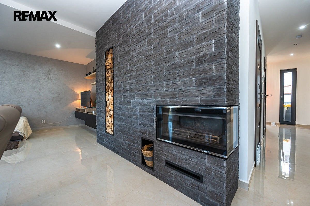 Prodej rodinný dům - U Rybníčka, Vysoký Újezd, okres Beroun, 224 m² - 5
