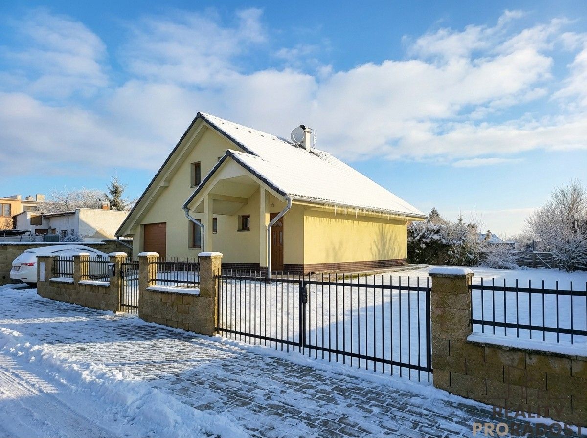 Rodinné domy, Pálavská, Suchohrdly, 135 m²